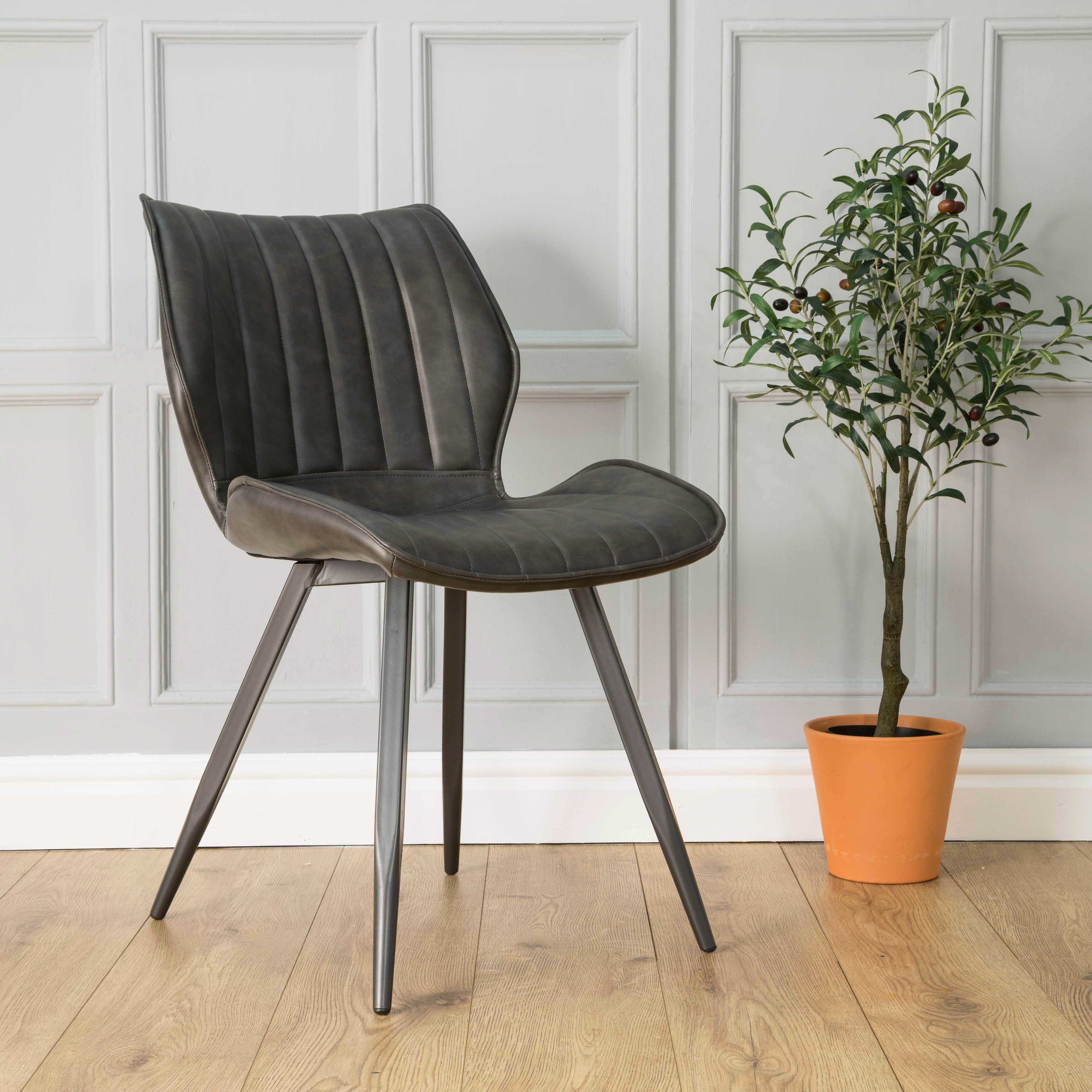 Leather restaurant deals chairs